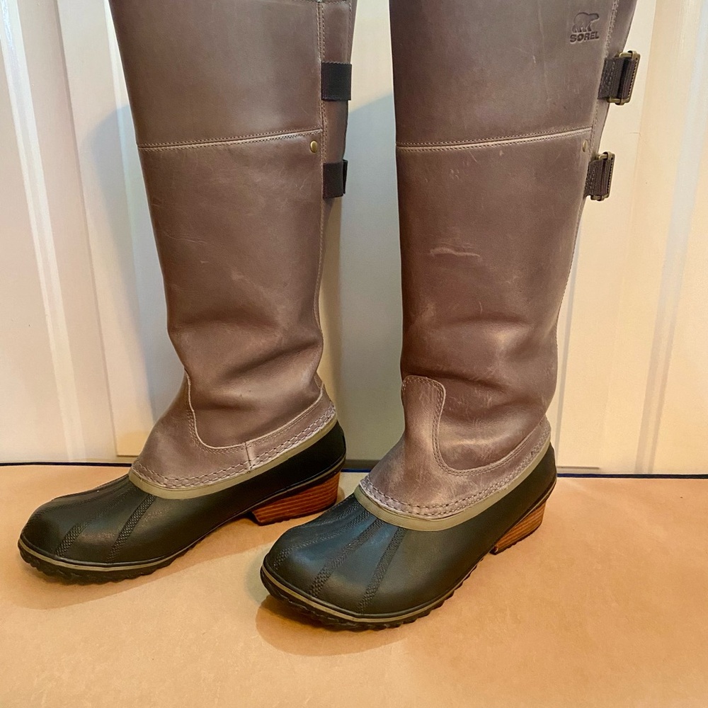 Sorel Gray and Black Winter Boots
